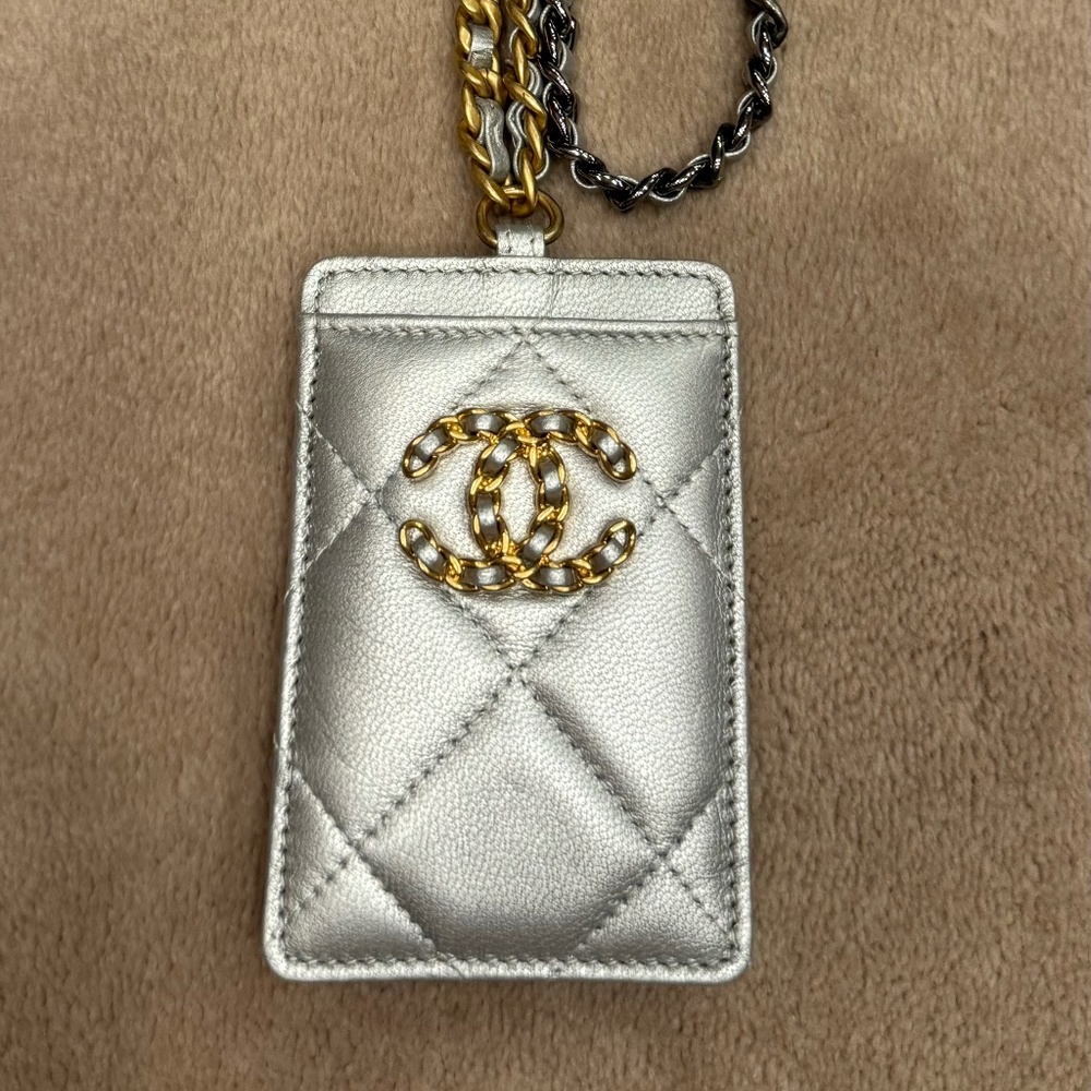 Chanel Card Holder on Chain (2020)